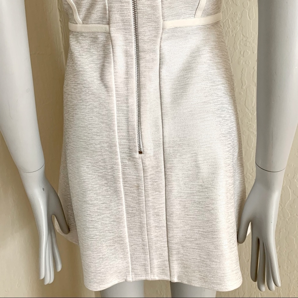 TOPSHOP White Knit Fit & Flare Skater Dress Open Back Zipper Shimmer Metallic - Picture 9 of 16
